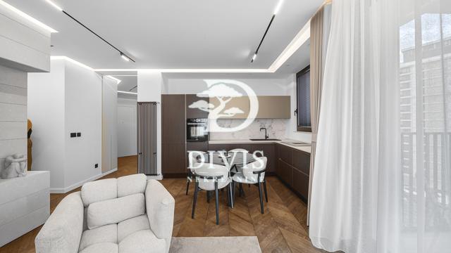 Stan, Trosoban, Prodaja, 82m2, Bulevar Vudroa Vilsona