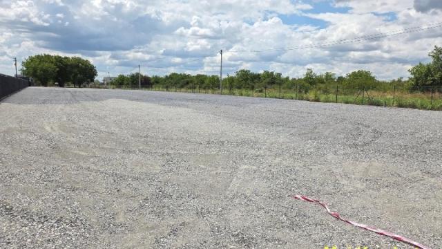 Plac, Izdavanje, m2, Surčin (mesto), Surčin, Vojvođanska
