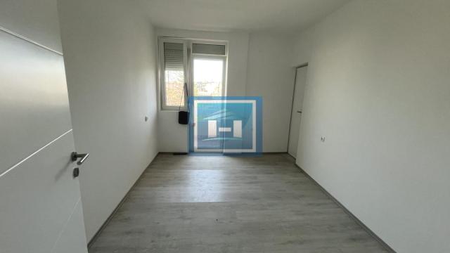 Stan, Dvoiposoban, Prodaja, 74m2, Centar, Gradska lokacija, Paraćin