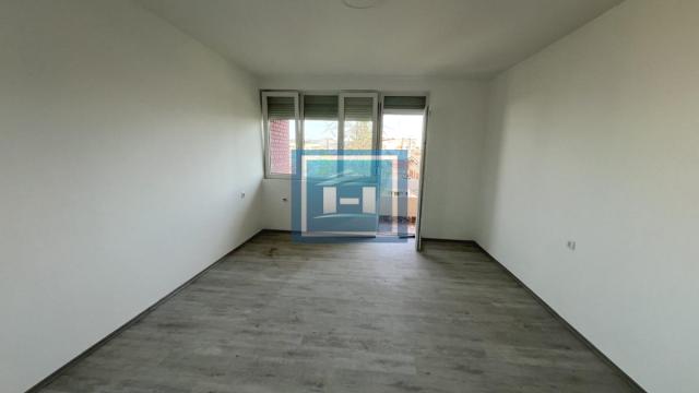 Stan, Dvoiposoban, Prodaja, 74m2, Centar, Gradska lokacija, Paraćin