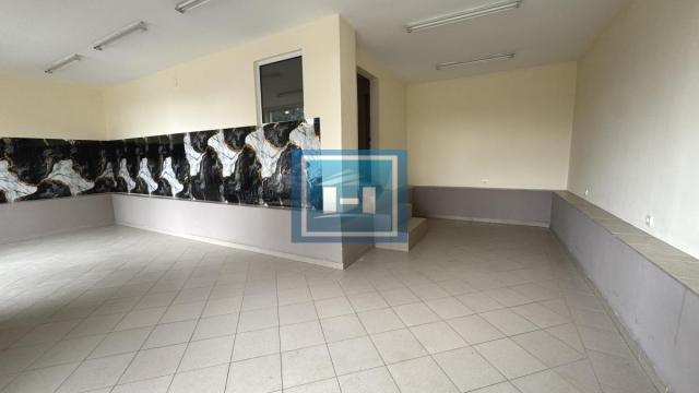 Poslovni prostor, Izdavanje, 59m2, Gradska lokacija, Ćuprija