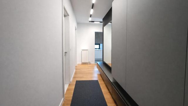 Stan, četvorosoban, Prodaja, 112m2, Tošin bunar