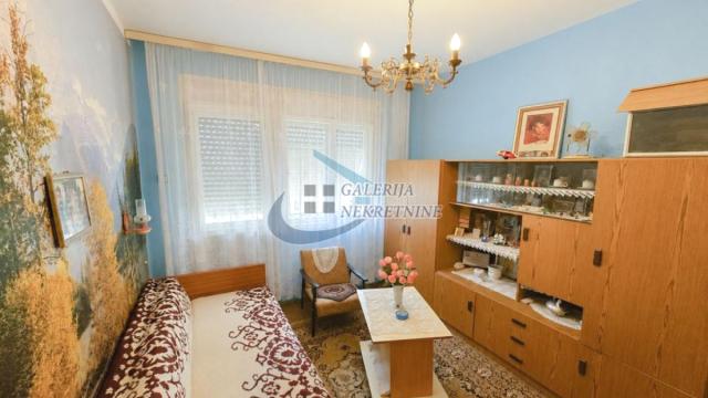 Kuća, četvorosoban, Prodaja, 240m2, Širi centar, Gradska lokacija, Carice Milice