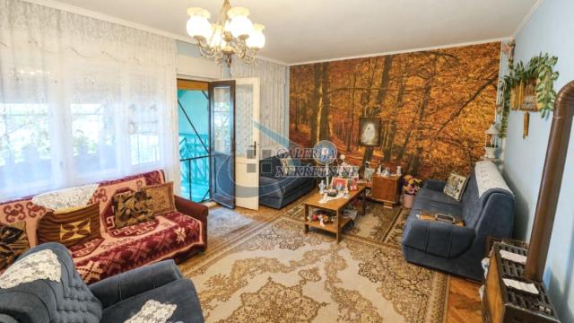 Kuća, četvorosoban, Prodaja, 240m2, Širi centar, Gradska lokacija, Carice Milice