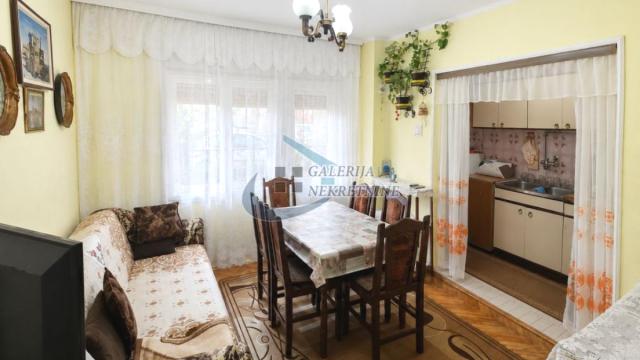 Kuća, četvorosoban, Prodaja, 240m2, Širi centar, Gradska lokacija, Carice Milice
