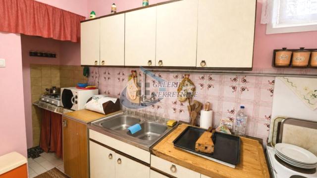 Kuća, četvorosoban, Prodaja, 240m2, Širi centar, Gradska lokacija, Carice Milice