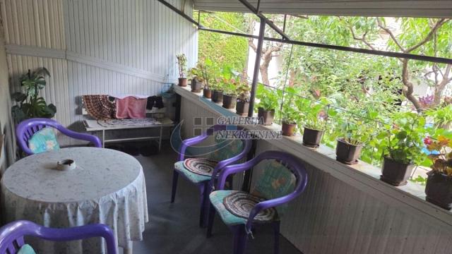 Kuća, četvorosoban, Prodaja, 240m2, Širi centar, Gradska lokacija, Carice Milice