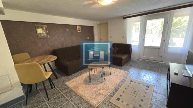 Stan, Jednosoban, Izdavanje, 30m2, Gradska lokacija, Ćuprija