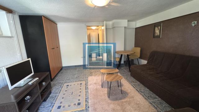 Stan, Jednosoban, Izdavanje, 30m2, Gradska lokacija, Ćuprija