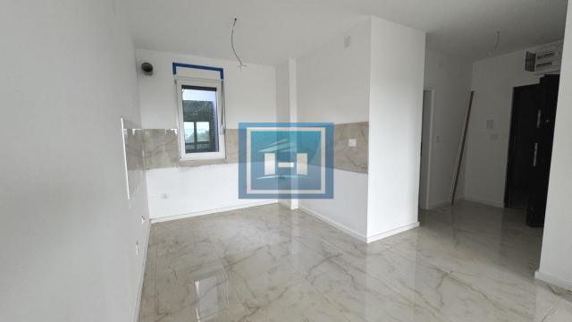 Stan, Dvoiposoban, Prodaja, 60m2, Centar, Gradska lokacija, Ćuprija