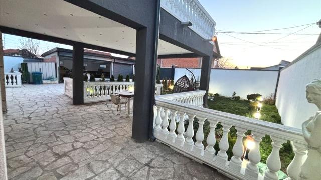 Kuća, Petosoban, Prodaja, 222m2, Borča, Palilula, Put za Ovcu
