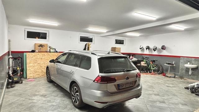 Kuća, Petosoban, Prodaja, 222m2, Borča, Palilula, Put za Ovcu