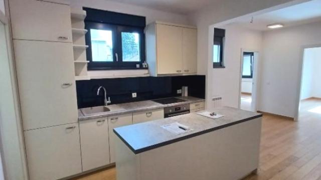 Poslovni prostor, Troiposoban, Izdavanje, 84m2, Kalenić pijaca, Vračar, Novopazarska