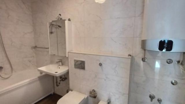 Poslovni prostor, Troiposoban, Izdavanje, 84m2, Kalenić pijaca, Vračar, Novopazarska
