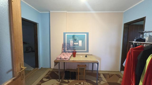 Kuća, četvorosoban, Prodaja, 250m2, Kolonija, Gradska lokacija, Jagodina