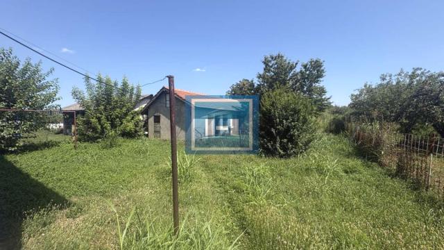 Kuća, četvorosoban, Prodaja, 250m2, Kolonija, Gradska lokacija, Jagodina