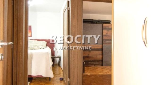 Stan, Trosoban, Prodaja, 74m2, Blok 70 (kineski tržni centar), Novi Beograd, Jurija Gagarina