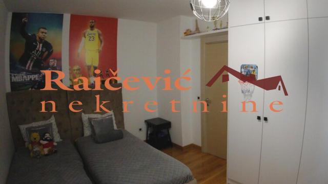 Stan, četvorosoban, Prodaja, 103m2, Autokomanda, Voždovac, Jove Ilica