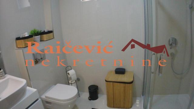 Stan, četvorosoban, Prodaja, 103m2, Autokomanda, Voždovac, Jove Ilica