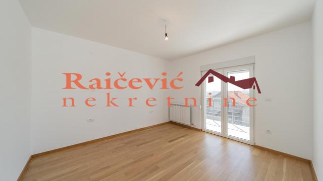 Stan, Trosoban, Prodaja, 82m2, Kaludjerica, Grocka, Kaludjerica