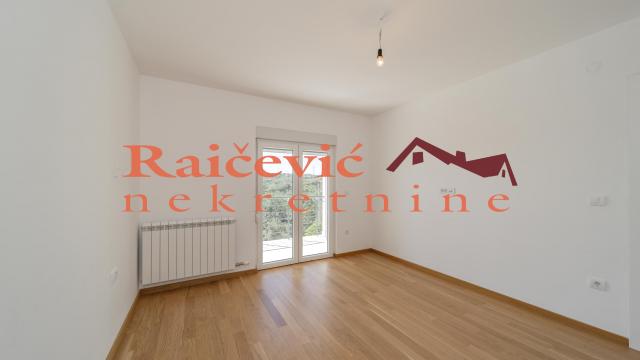 Stan, Trosoban, Prodaja, 82m2, Kaludjerica, Grocka, Kaludjerica