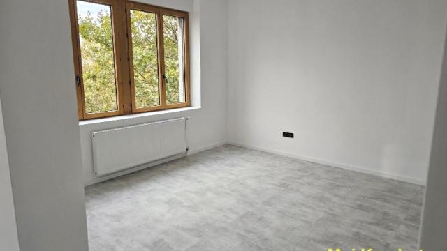 Stan, četvorosoban, Prodaja, 120m2, Pravni fakultet, Vračar, Bulevar kralja Aleksandra