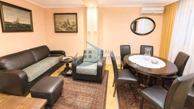 Stan, četvorosoban, Izdavanje, 90m2, Blok 61, Novi Beograd, Jurija Gagarina
