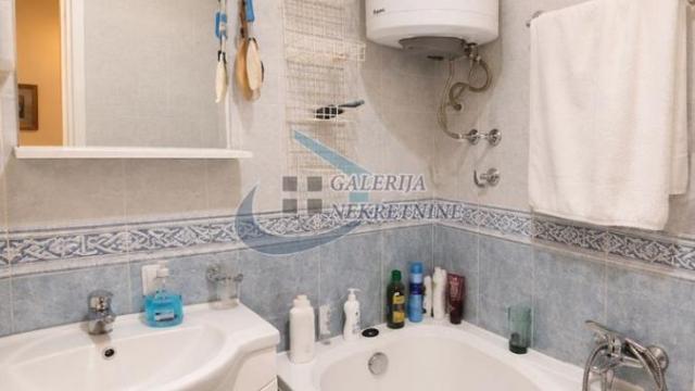 Stan, četvorosoban, Izdavanje, 90m2, Blok 61, Novi Beograd, Jurija Gagarina