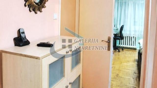 Stan, četvorosoban, Izdavanje, 90m2, Blok 61, Novi Beograd, Jurija Gagarina