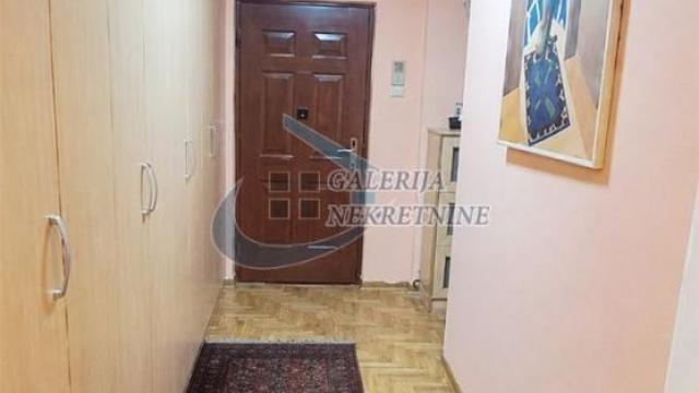 Stan, četvorosoban, Izdavanje, 90m2, Blok 61, Novi Beograd, Jurija Gagarina