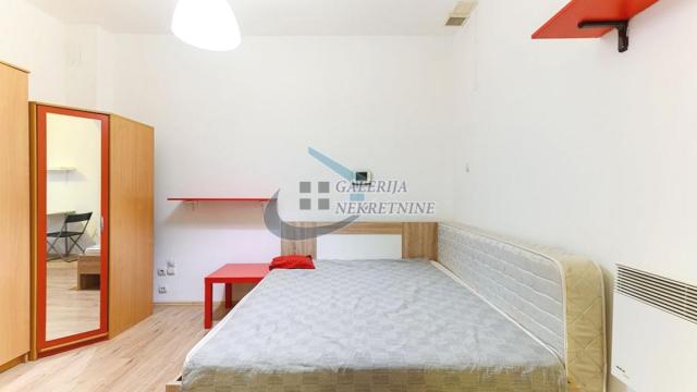 Stan, Garsonjera, Prodaja, 23m2, Čubura, Vračar, Cerska