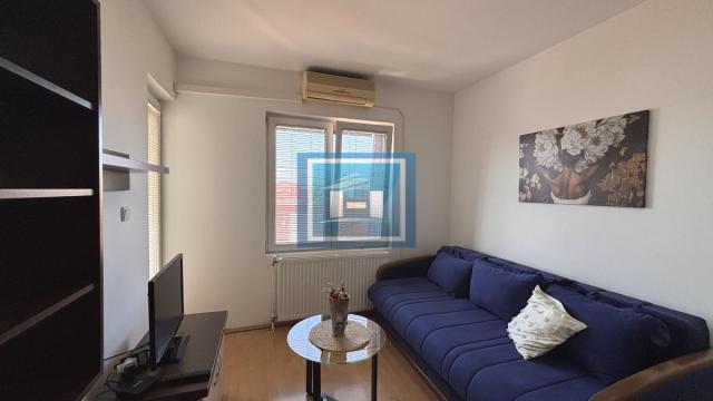 Stan, Jednosoban, Izdavanje, 42m2, Gradska lokacija, Jagodina
