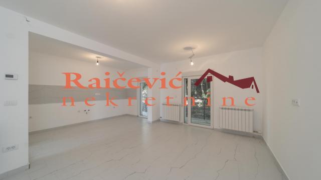 Stan, Trosoban, Prodaja, 82m2, Kaludjerica, Grocka, Kaludjerica