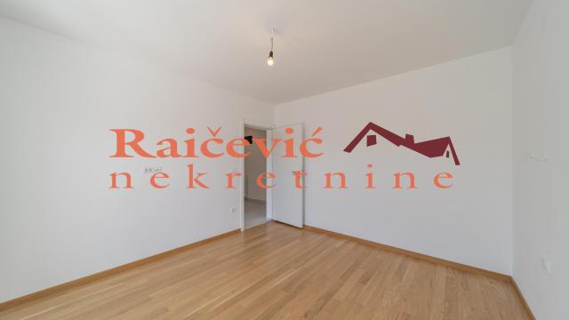 Stan, Trosoban, Prodaja, 82m2, Kaludjerica, Grocka, Kaludjerica