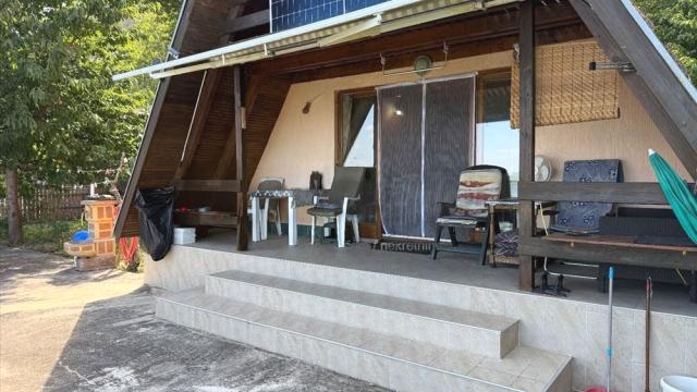 Kuća, četvorosoban, Prodaja, 63m2, Belegiš, Okolno mesto, Dunavska