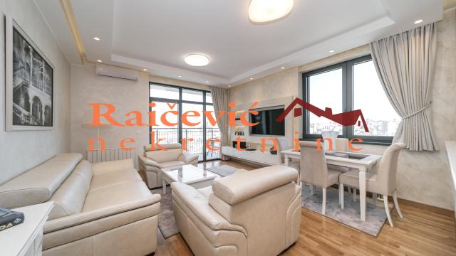 Stan, Troiposoban, Izdavanje, 90m2, Beograd na vodi, Savski venac, Bulevar Vudroa Vilsona