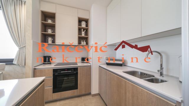 Stan, Troiposoban, Izdavanje, 90m2, Beograd na vodi, Savski venac, Bulevar Vudroa Vilsona
