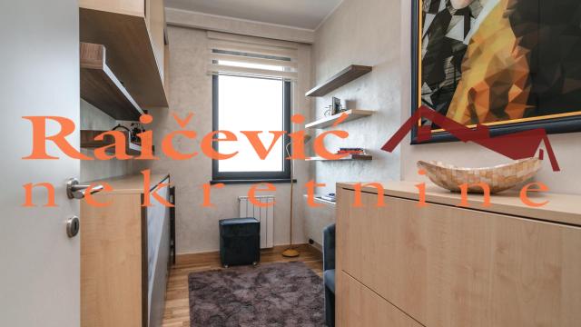 Stan, Troiposoban, Izdavanje, 90m2, Beograd na vodi, Savski venac, Bulevar Vudroa Vilsona
