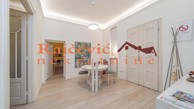 Stan, četvorosoban, Prodaja, 82m2, Centar, Stari grad, Dositejeva