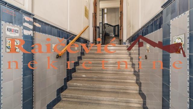 Stan, četvorosoban, Prodaja, 82m2, Centar, Stari grad, Dositejeva