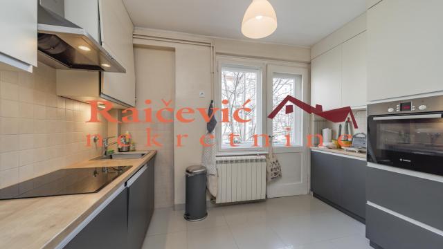 Stan, Dvosoban, Prodaja, 72m2, Kalenić pijaca, Vračar, Hadzi Djerina