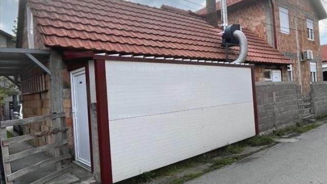Kuća, Petosoban i veći, Prodaja, 142m2, Batajnica, Zemun, Despota Ivanisa