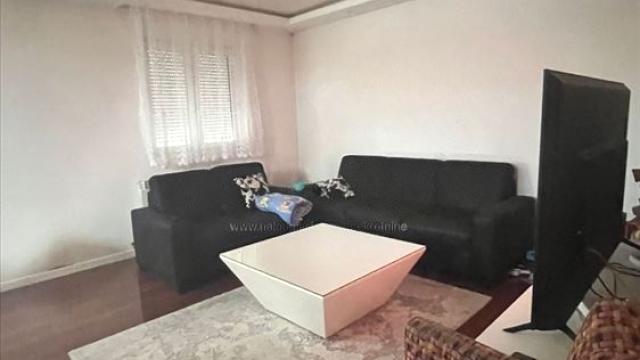 Kuća, Petosoban i veći, Prodaja, 142m2, Batajnica, Zemun, Despota Ivanisa