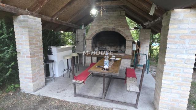 Kuća, Dvosoban, Prodaja, 50m2, Širi centar, Gradska lokacija, Apatin