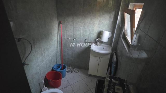 Kuća, Dvosoban, Prodaja, 50m2, Širi centar, Gradska lokacija, Apatin