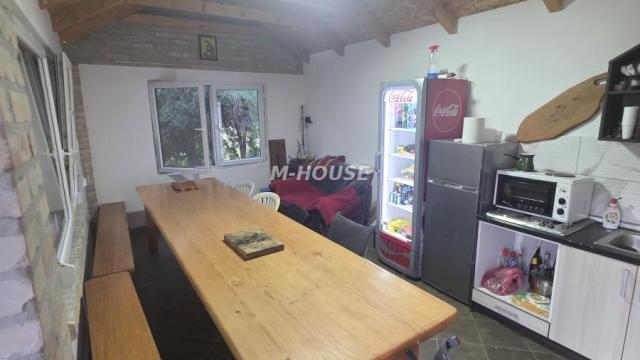 Kuća, Dvosoban, Prodaja, 50m2, Širi centar, Gradska lokacija, Apatin