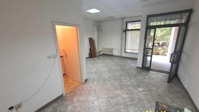 Poslovni prostor, Prodaja, 30m2, Žarkovo, Čukarica, Repiška