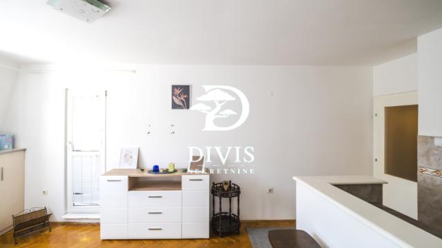 Stan, Dvosoban, Prodaja, 42m2, Porečka