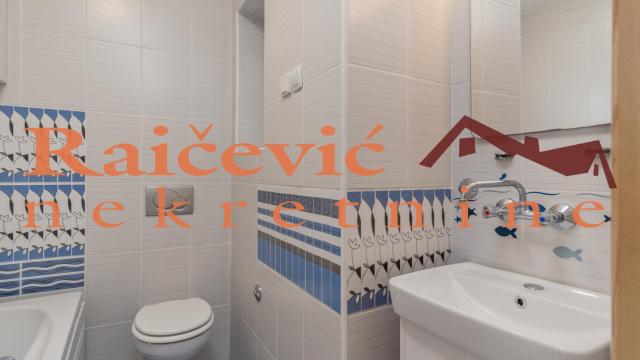 Stan, Dvosoban, Prodaja, 68m2, Centar, Stari grad, Kapetan Misina