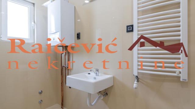 Stan, četvoroiposoban, Prodaja, 123m2, Voždovac, Nikole Djurkovica
